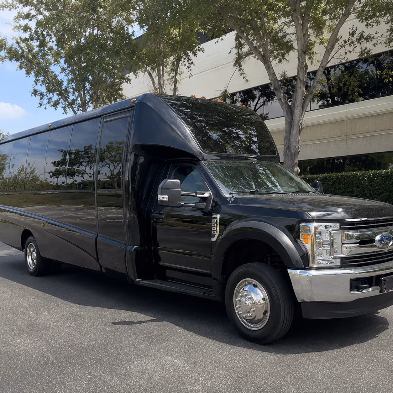 bellevue night out party bus rental