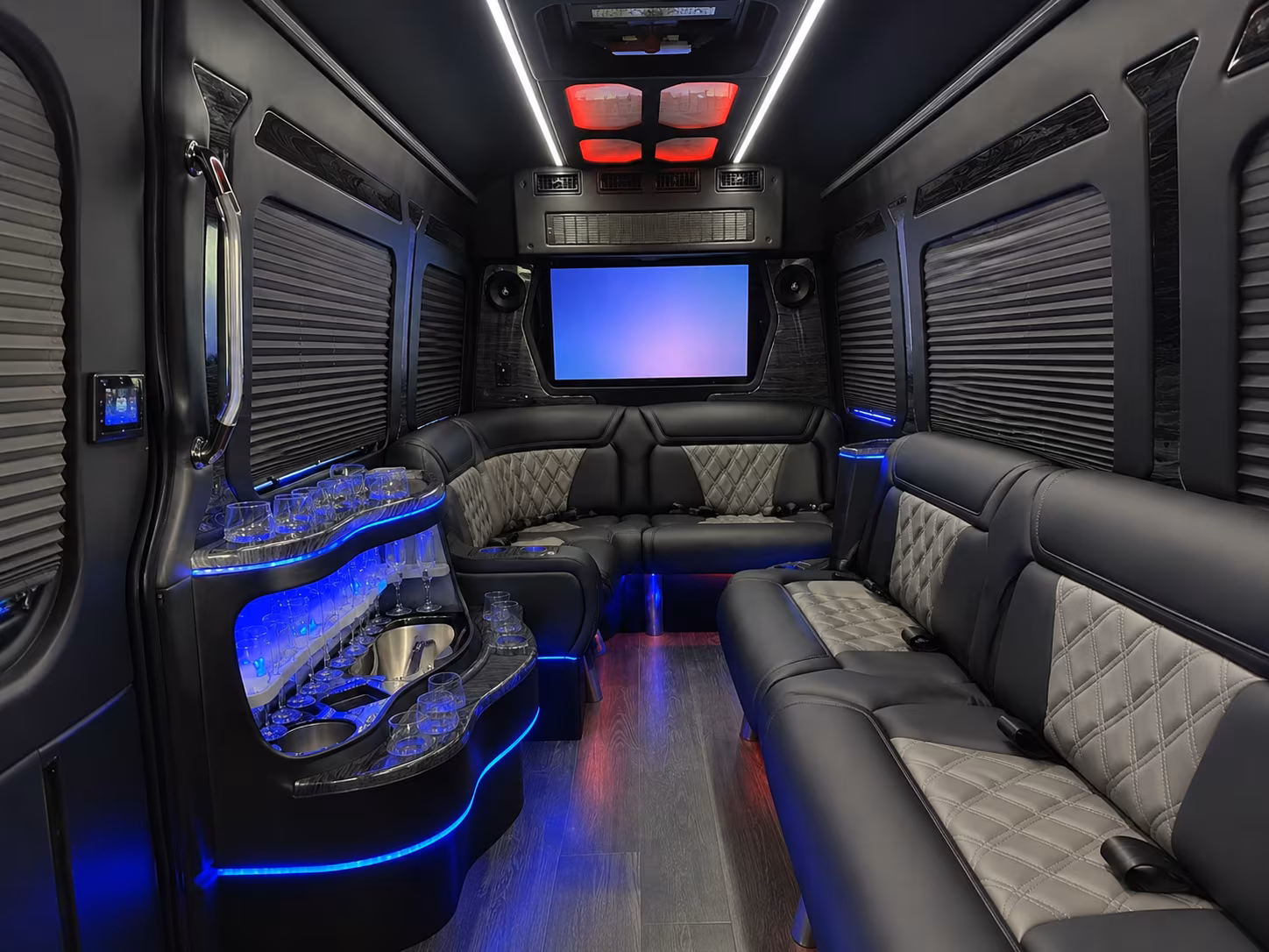bus rentals for corporate retreats and off site team events