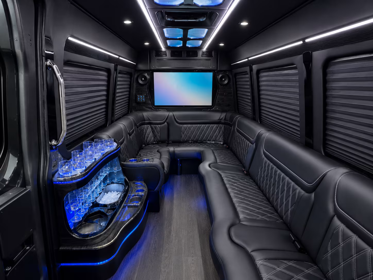 prom night dinner and pre dance bus rentals in bellevue